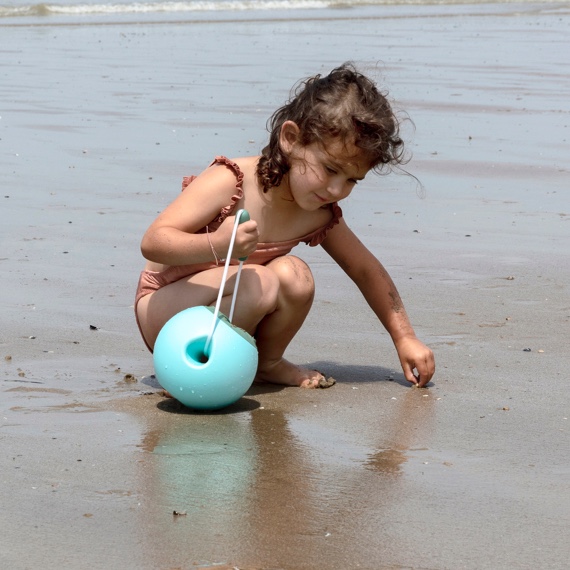 quut-mini-ballo-petit-seau-de-plage-2 image 4
