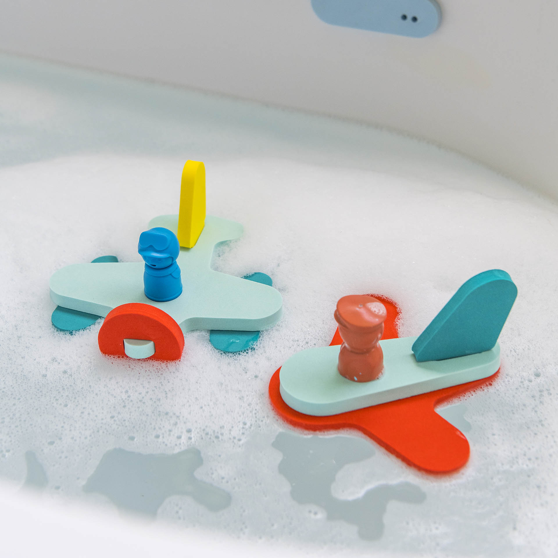 quut-up-in-the-air-puzzle-de-bain-fus-e-espace image 3