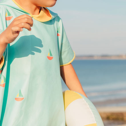quut-poncho-microfibre-banana-blue image 7