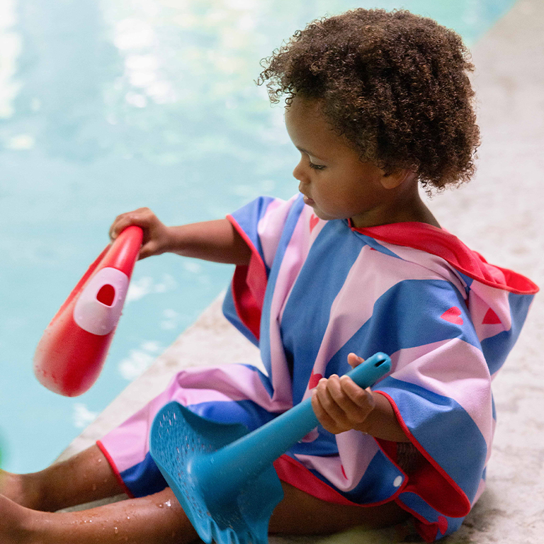 quut-poncho-cherry-poncho-de-plage-microfibre image 3