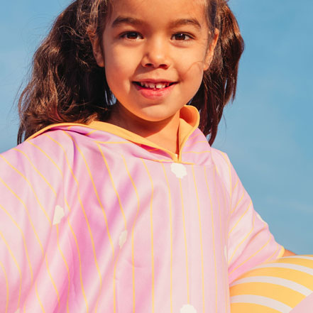 quut-poncho-banana-pink-poncho-microfibre-enfant image 7