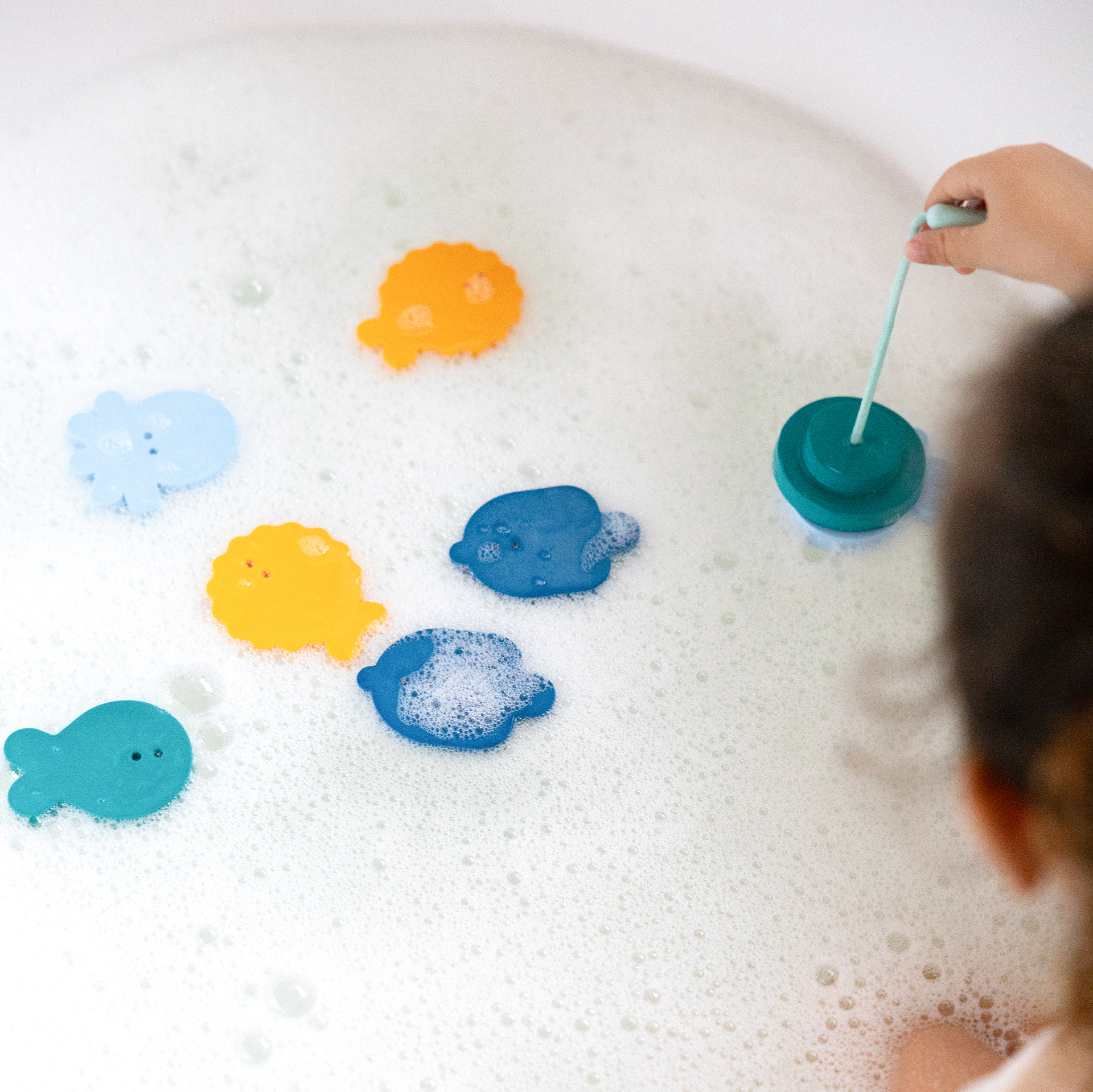 quut-autocollants-de-bain-de-p-che-en-haute-mer-blocs-mousse-flottants-canne image 5