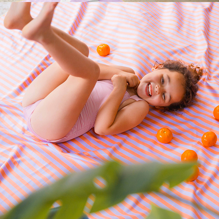 quut-on-the-road-serviette-de-jeu-enfant-circuit image 6