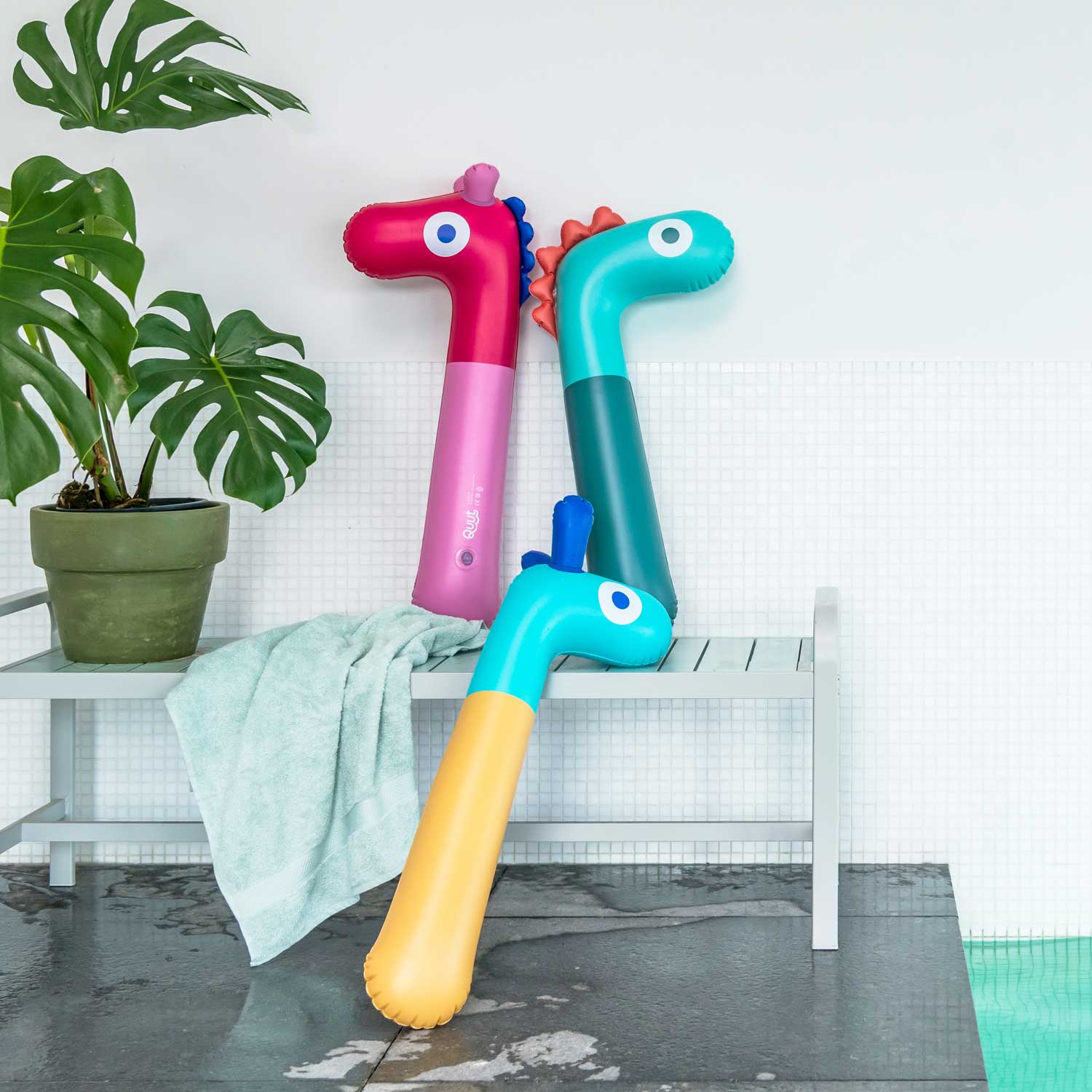 quut-noodle-friends-girafe-frite-de-piscine-88-cm-vinyle image 6