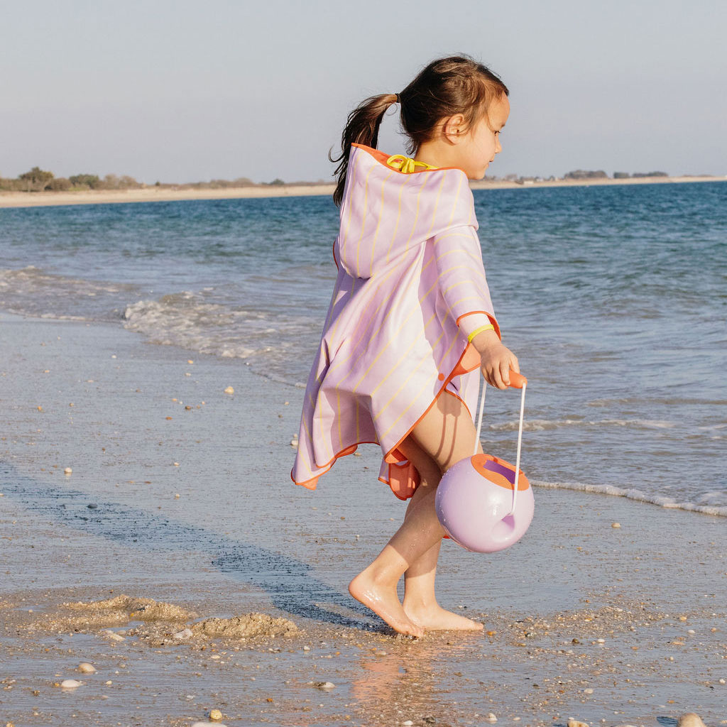 quut-poncho-de-bain-enfant-microfibre-lavande image 7