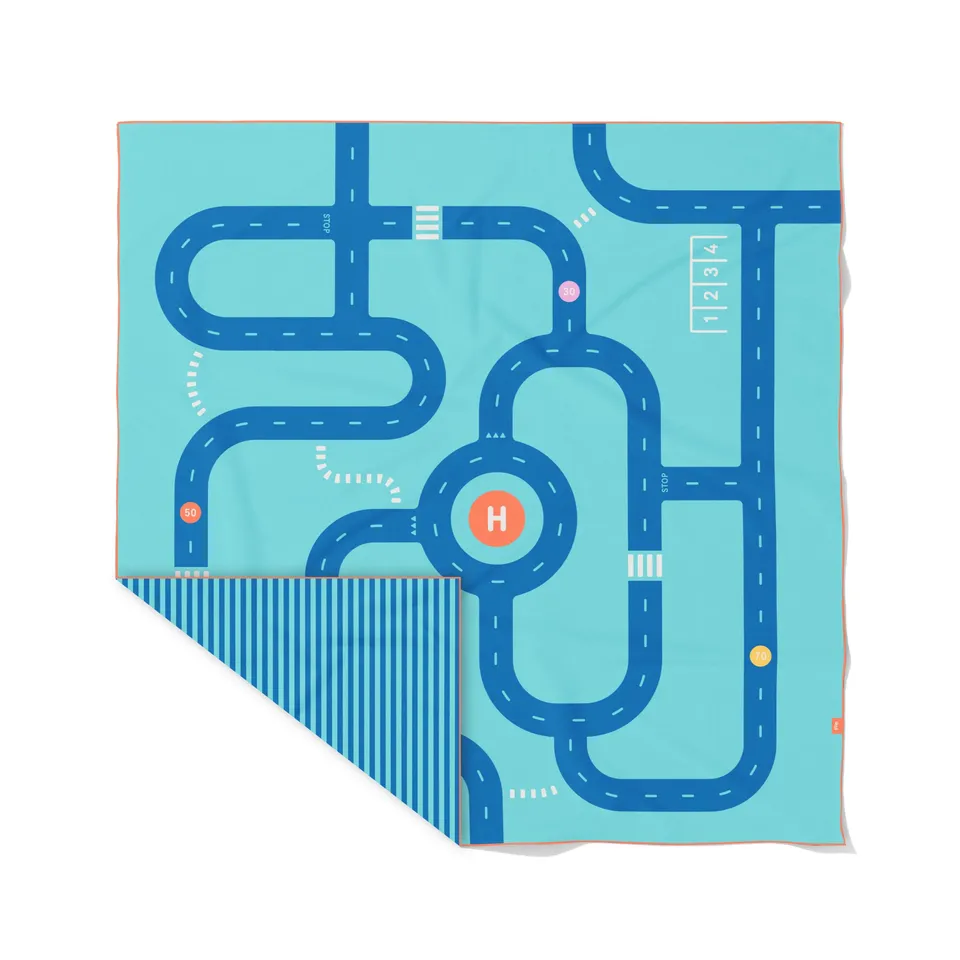 quut-on-the-road-serviette-de-jeu-plage-enfant image 1