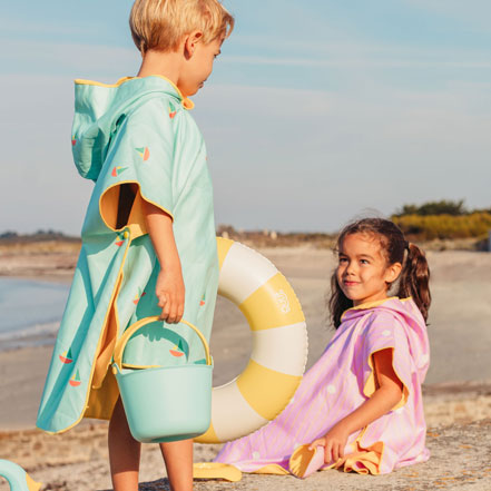 quut-poncho-microfibre-banana-blue image 5